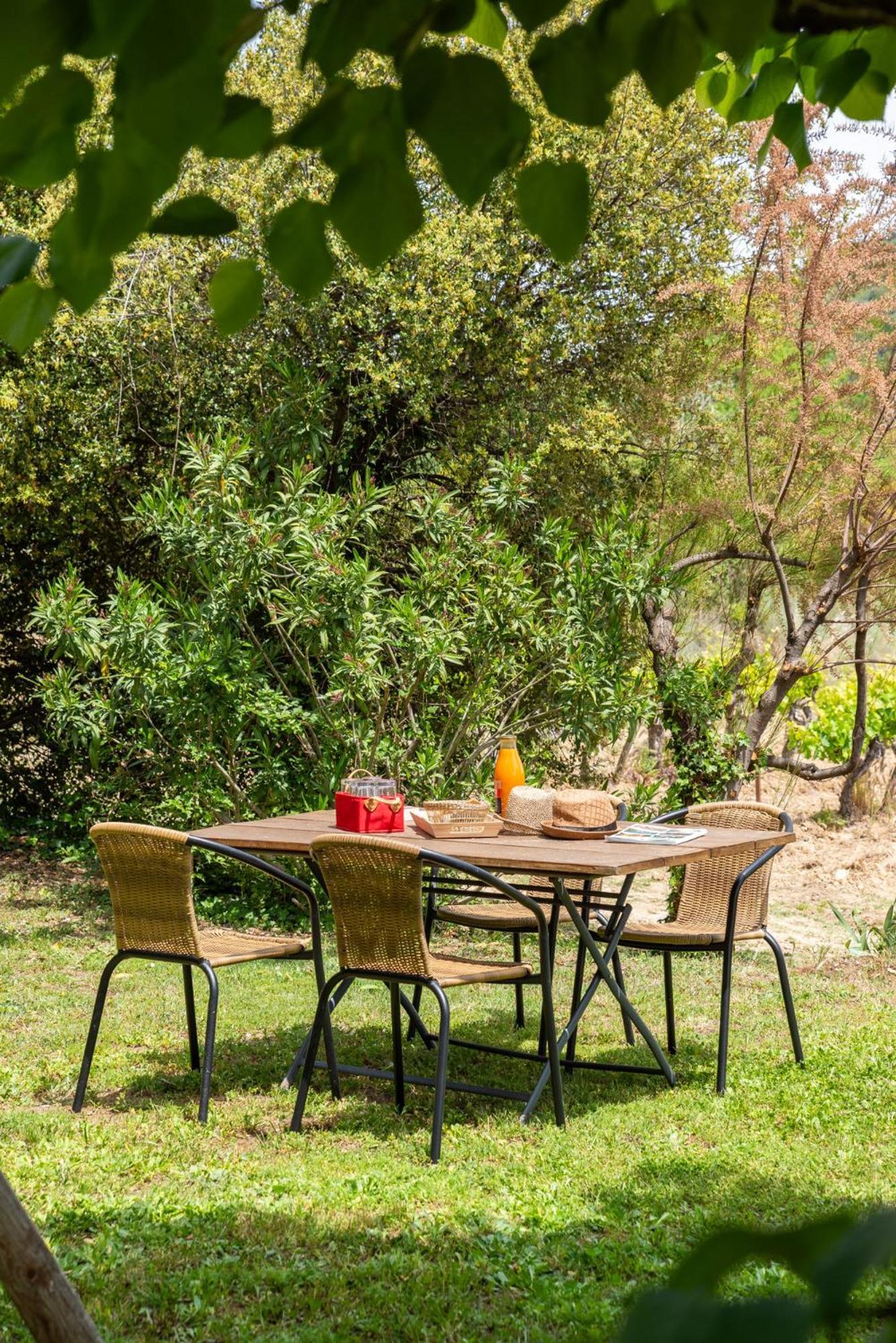 Les Aiguillans Holiday home *