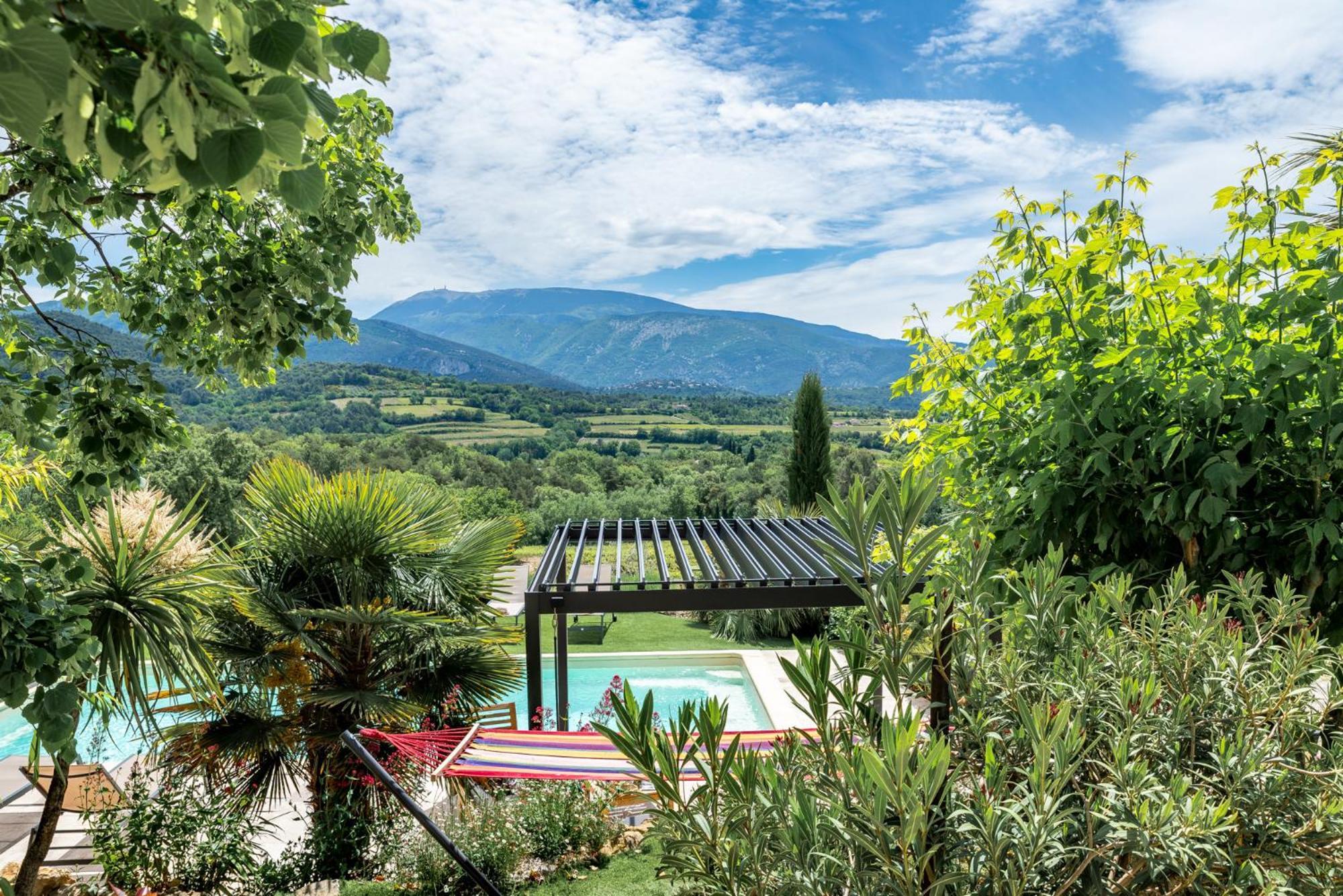 Les Aiguillans Holiday home *